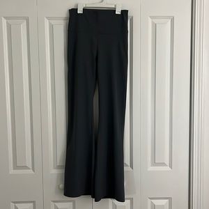 Fabletics flare legging